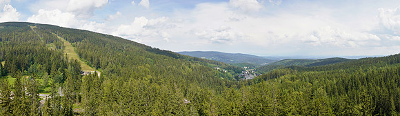 20072008240_panorama
